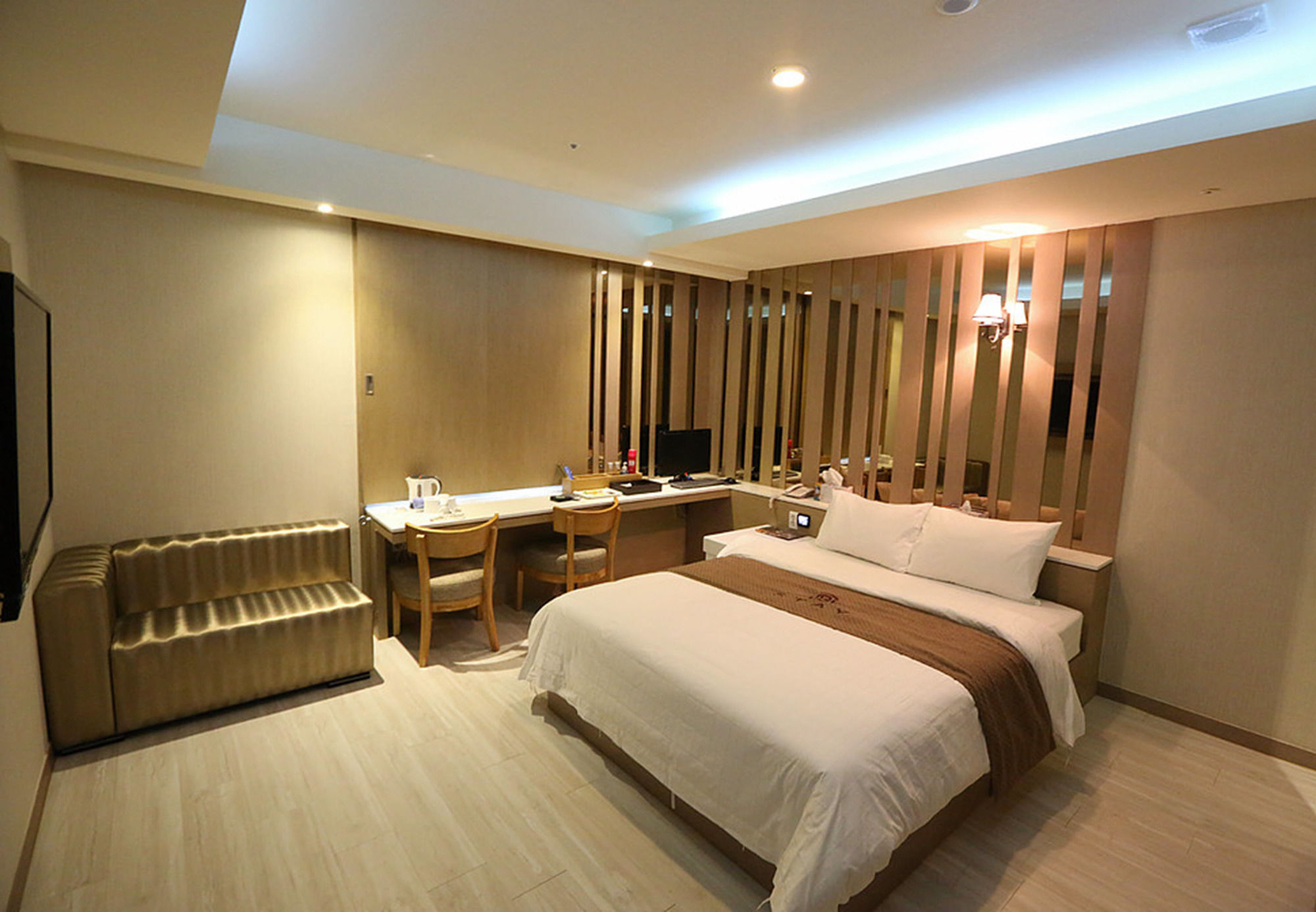 Bucheon Hotel Bagian luar foto